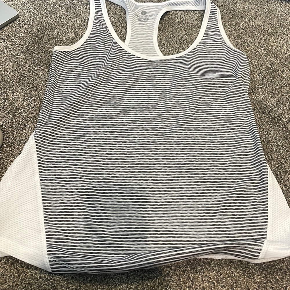Light weight tank top